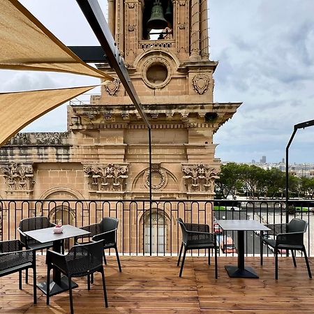 Florette Suite Designer Finish With Stunning Lounge Terrace By Arcobnb Флориана Экстерьер фото