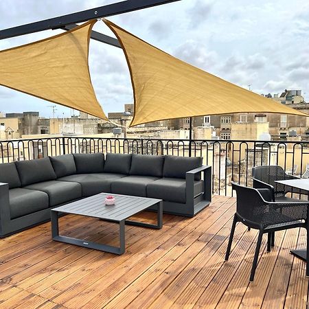 Florette Suite Designer Finish With Stunning Lounge Terrace By Arcobnb Флориана Экстерьер фото