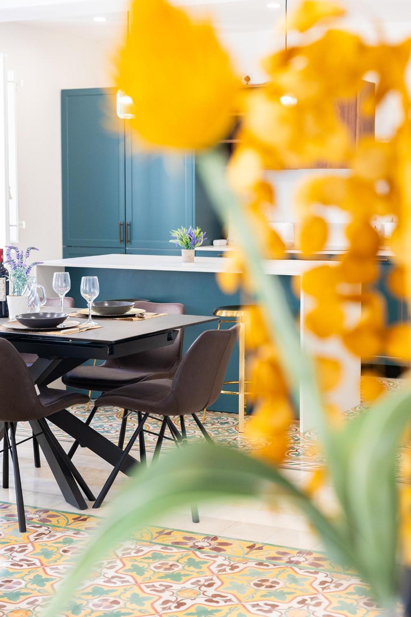 Florette Suite Designer Finish With Stunning Lounge Terrace By Arcobnb Флориана Экстерьер фото