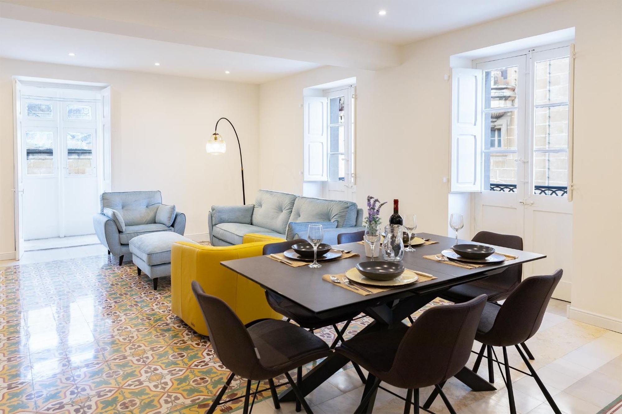 Florette Suite Designer Finish With Stunning Lounge Terrace By Arcobnb Флориана Экстерьер фото