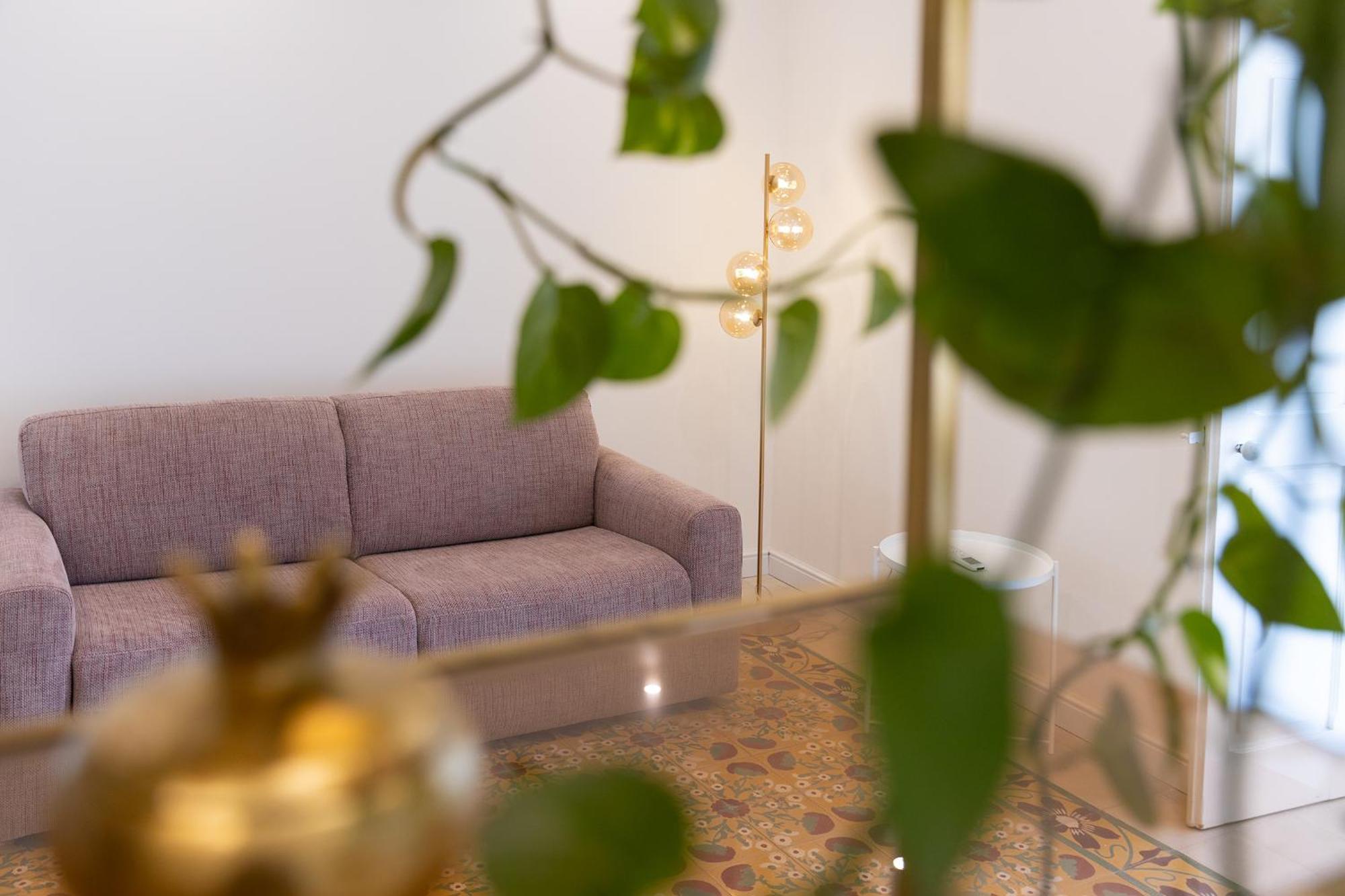 Florette Suite Designer Finish With Stunning Lounge Terrace By Arcobnb Флориана Экстерьер фото